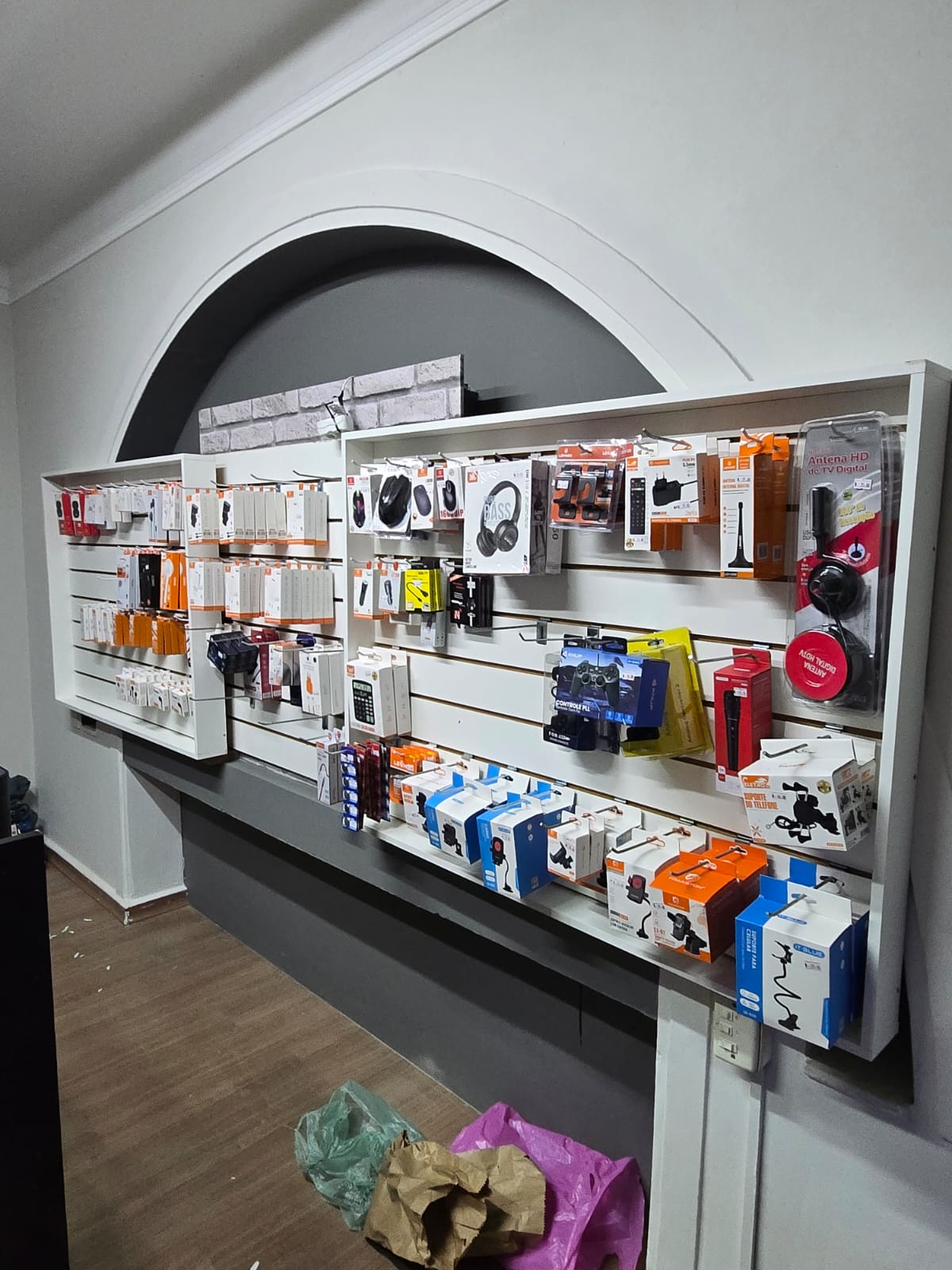 Interio da loja CRISTECH